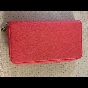 Thirty one wallet